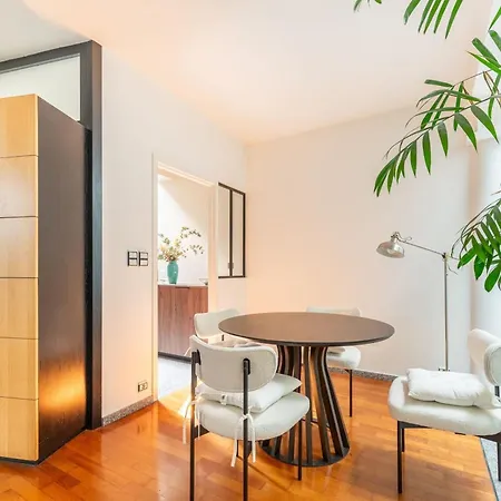 Large Fully Renovated 250m House 낭트